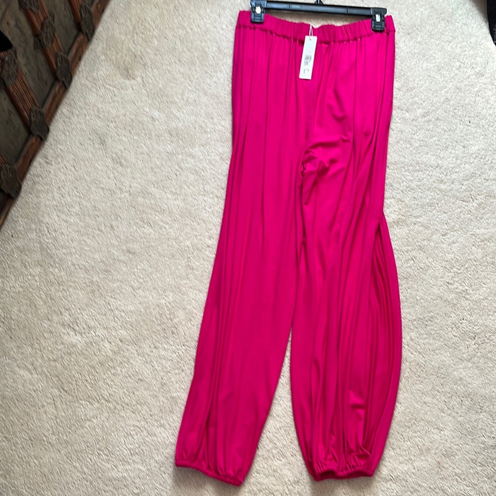 Trina Turk size small with a slit to knee never worn